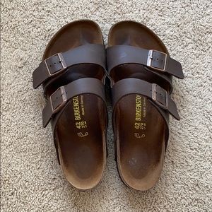 Birkenstock Arizona Sandal (brown leather)